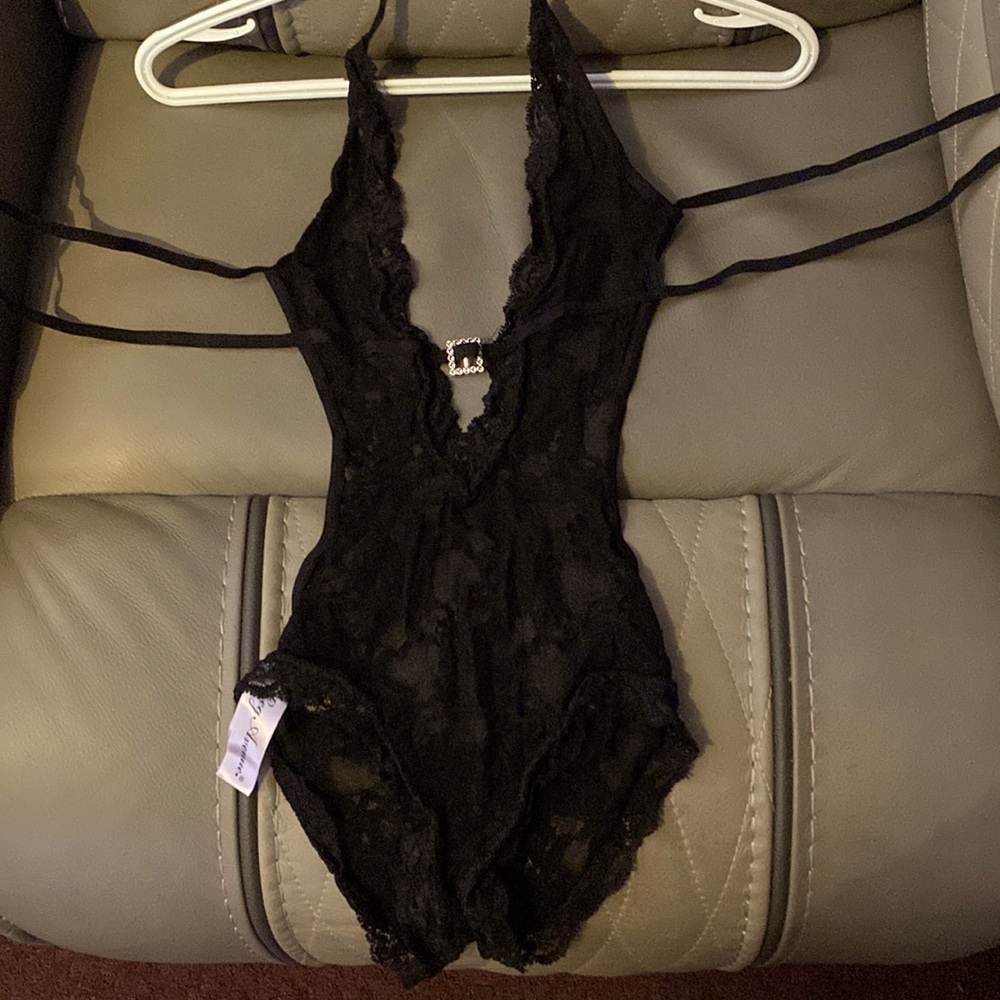 😈🖤Black lace teddy😈🖤